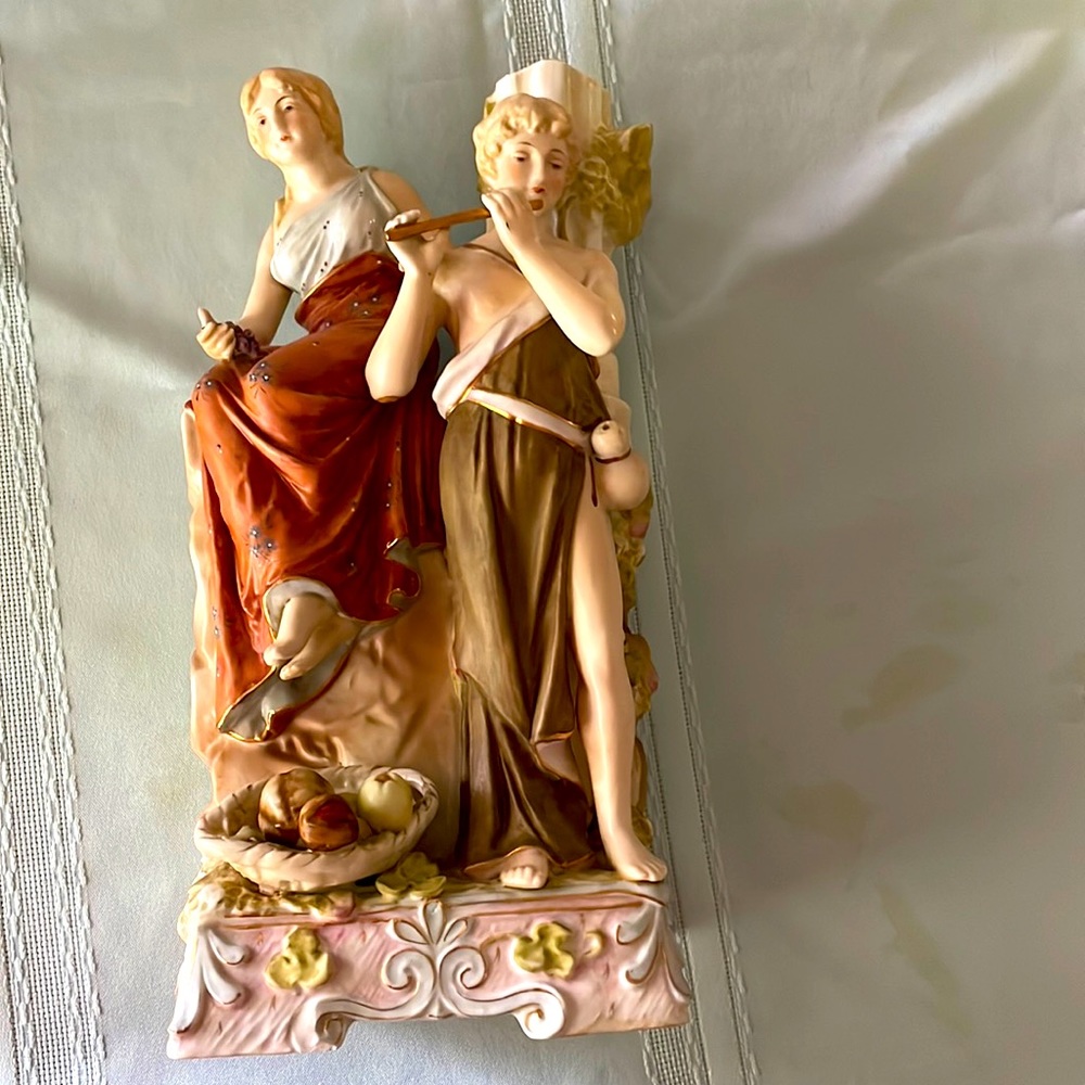 Beautiful vintage From the fifth centuryKalk